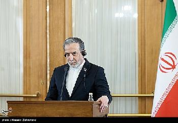 Iran droht mit Abbruch der Gespräche Teheran knüpft alles an einen Waffenstillstand im Libanon