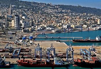 Russisches-Schiff-mit-mutmalich-gestohlenem-Getreide-erreicht-Haifa-und-bringt-Israel-unter-Druck