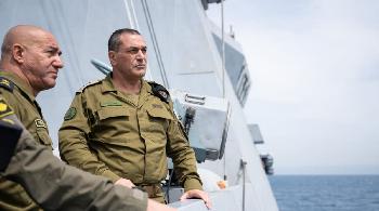 Israels Marine zerstört gezielt iranische und pro iranische Militärstrukturen in fünf Fronten