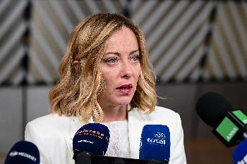 Italien verweigert US-Kampfjets Landung auf Sizilien Zweifel an westlicher Unterstützung im Nahostkonflikt wachsen