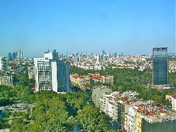 Istanbul: Wo Frauen Schuld an einem Erdbeben sein sollen