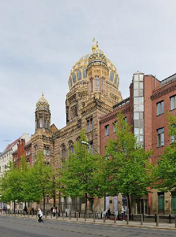 Messerattacke an Neuer Synagoge in Berlin