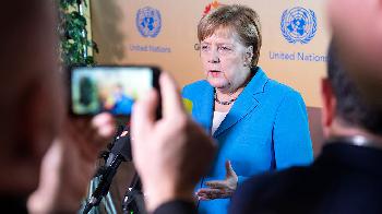 Versicherung der Bundesregierung war ein Fake: UN-Pakt ist rechtlich bindend